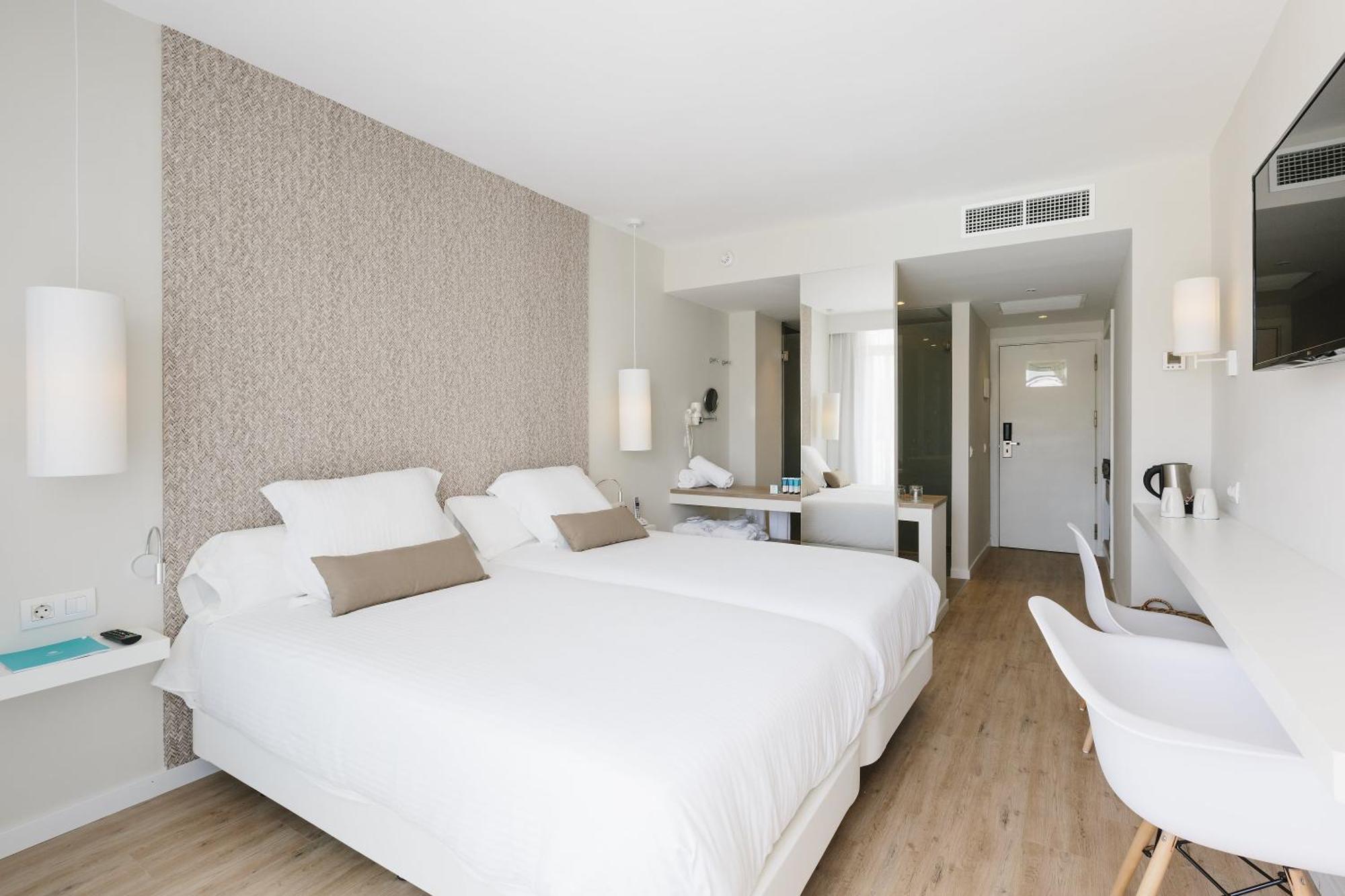 Aluasoul Ibiza - Adults Only Ξενοδοχείο Es Cana Εξωτερικό φωτογραφία